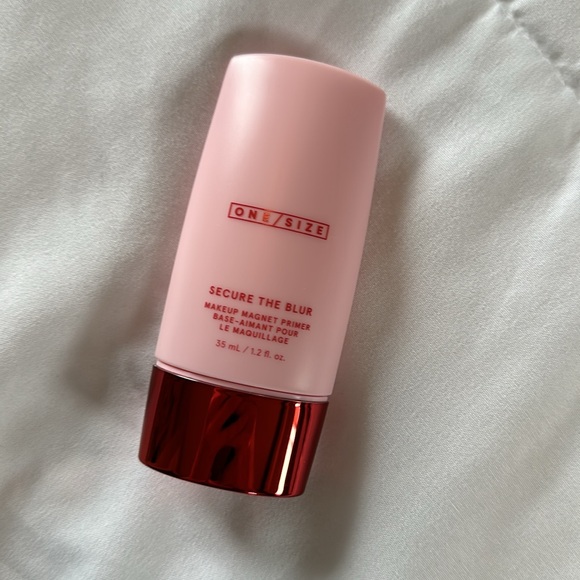 ONE/SIZE BY PATRICK STARRR Secure the Blur Makeup Magnet Primer - Picture 2 of 6